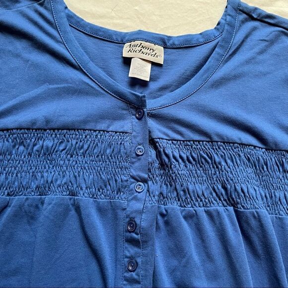 Anthony Richards 3/4 sleeve blouse 4X blue crew neck 1/2 button - Picture 3 of 5